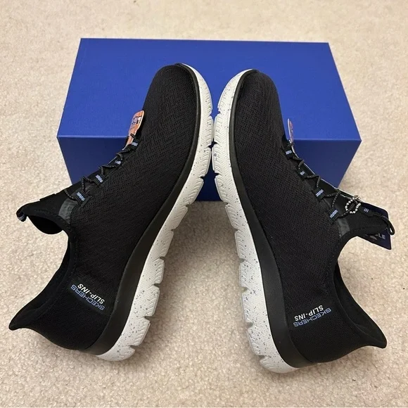 Skechers Waterproof Hands Free Slip-ins Summits-Best Choice Sneaker Black Sz 6.5 - Picture 9 of 12
